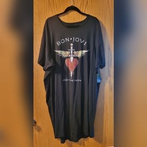 Plus size t-shirt dress